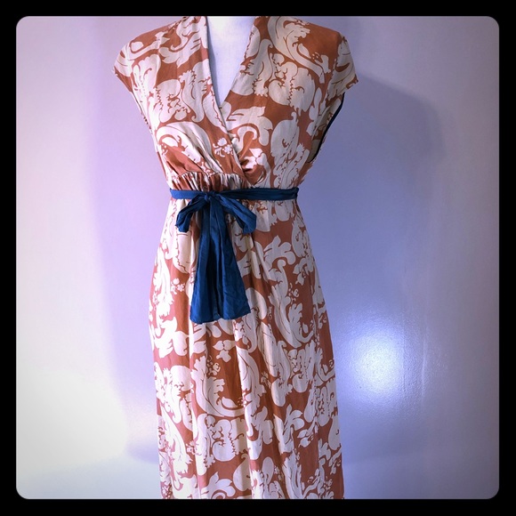 Hoss Dresses & Skirts - Hoss Intropia silk dress